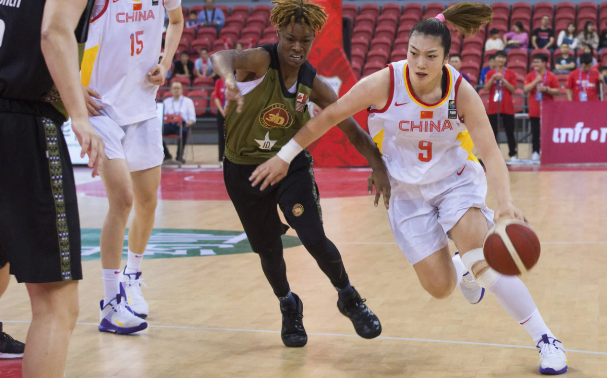 女篮李梦比赛视频